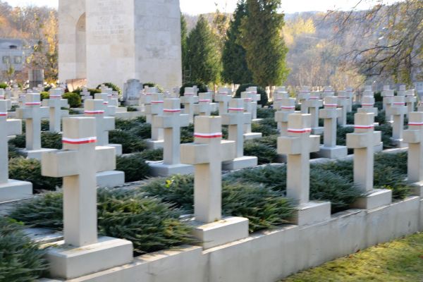 Znicze na Lwowskie Cmentarze 2018