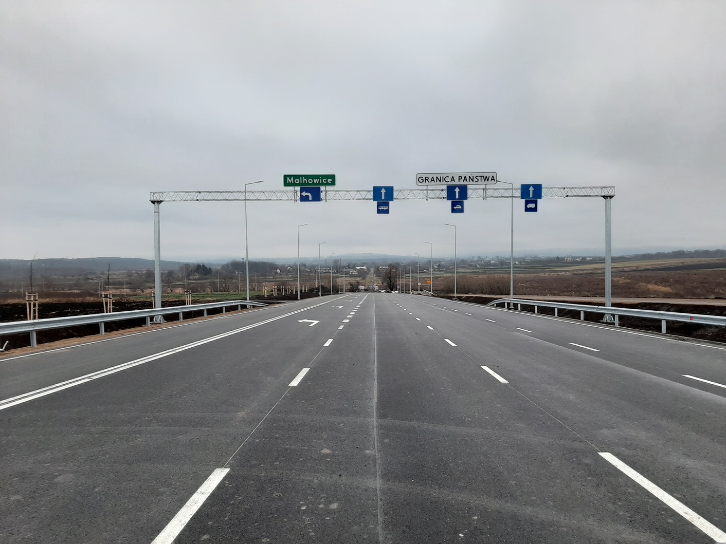 Zdjęcie nowo wybudowanej drogi w Hermanowicach